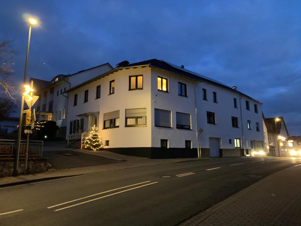 Pension Am Amtsgericht Eiterfeld Bagian luar foto