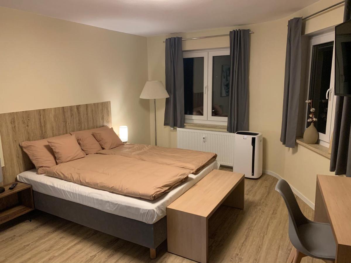 Pension Am Amtsgericht Eiterfeld Bagian luar foto