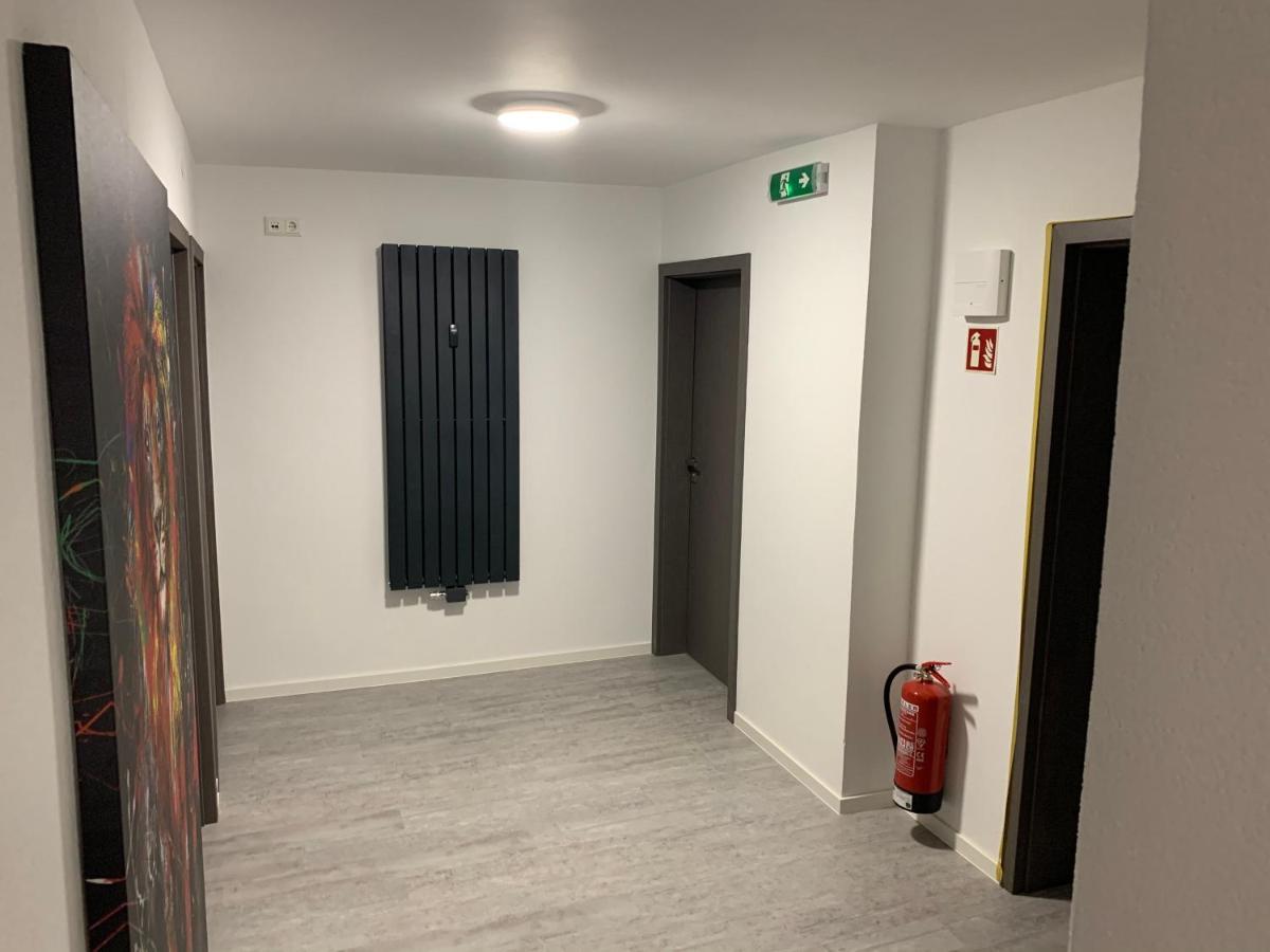Pension Am Amtsgericht Eiterfeld Bagian luar foto
