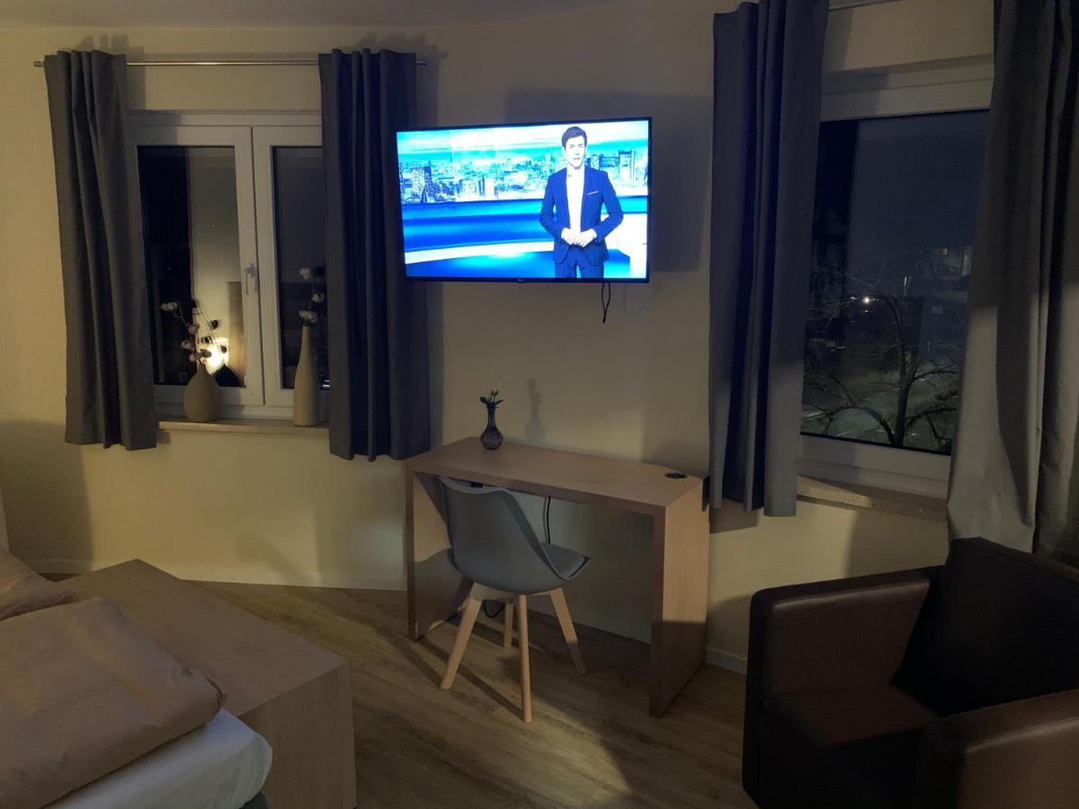 Pension Am Amtsgericht Eiterfeld Bagian luar foto